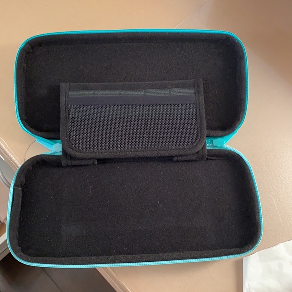 SOLD - Picture 3 of 5